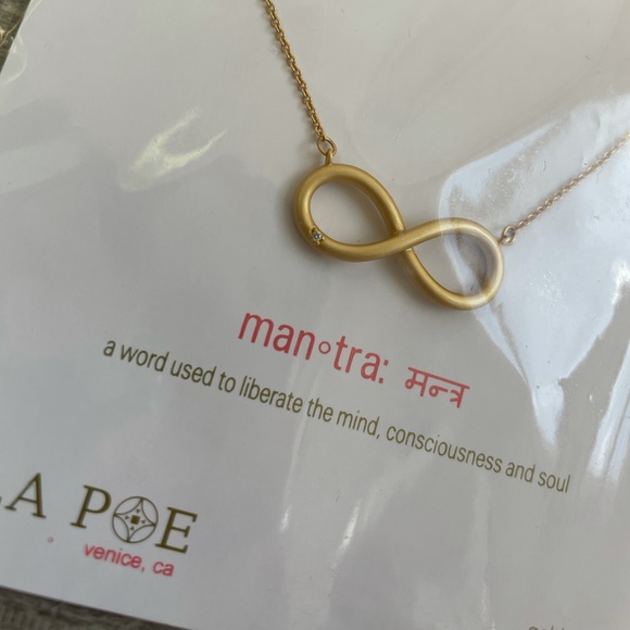 Ella Poe Infinity Necklace - Picture 4 of 7